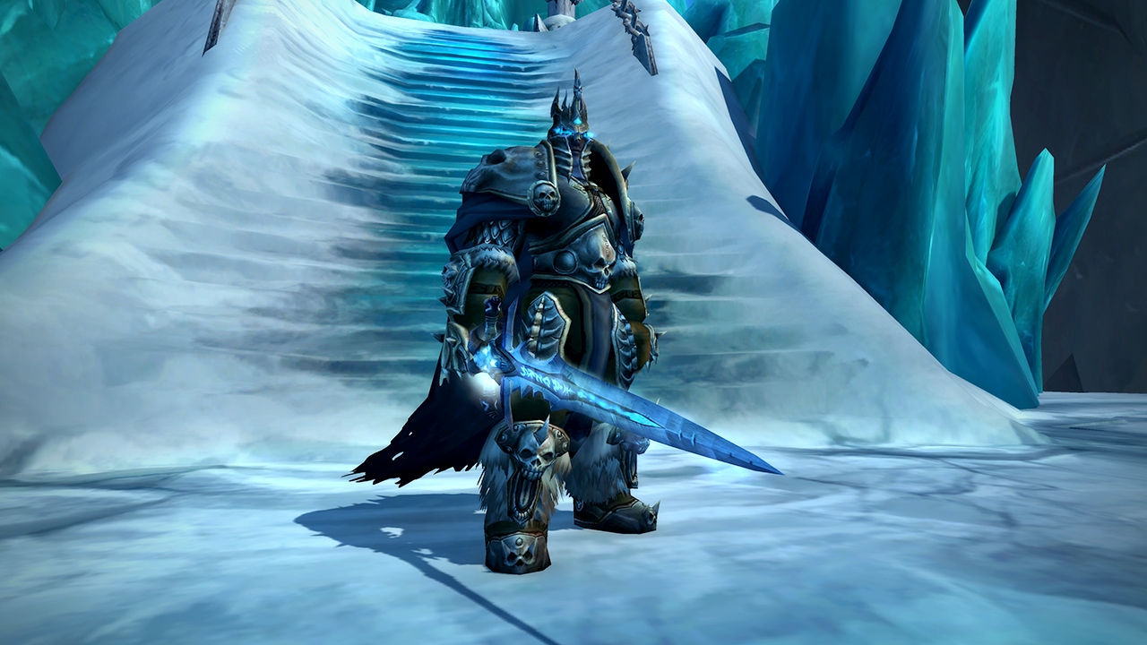 Arthas, o Lich King, empunhando Frostmourne